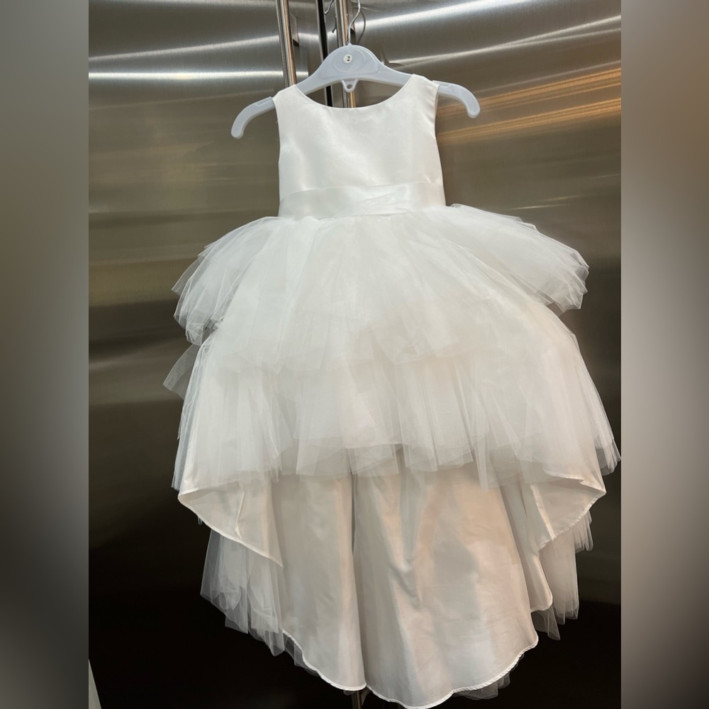 2T Little Girl Holiday Dress or Flower Girl Dress with sash bow. BRAND NEW